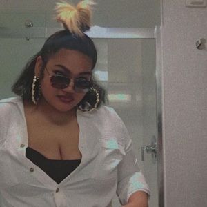 Meet your Posher, Seepa